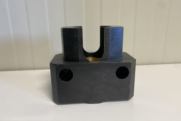 6999003 BUSHING HYSTER